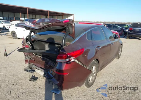 2020 Kia Optima Lx z USA, uszkodzony, nr VIN 5XXGT4L30LG418810